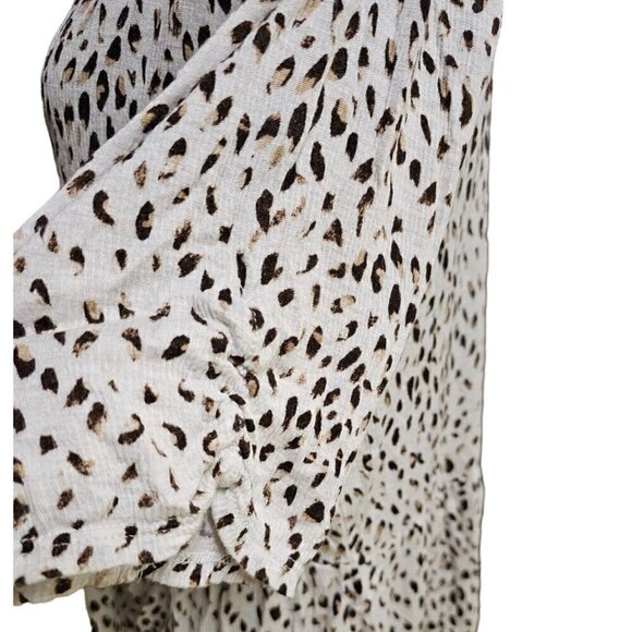 AGB Leopard Print Loose Fit Babydoll Style, Lightweight Blouse, Size Medium - Picture 4 of 7